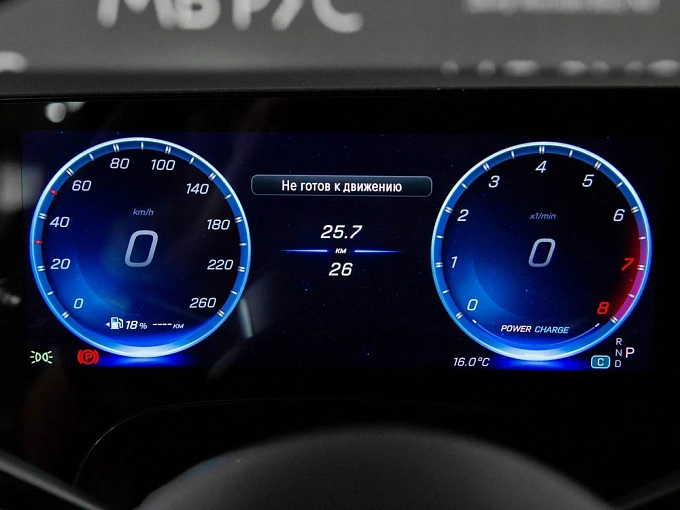 Mercedes-Benz GLB Зеленый Non metallic фото 27