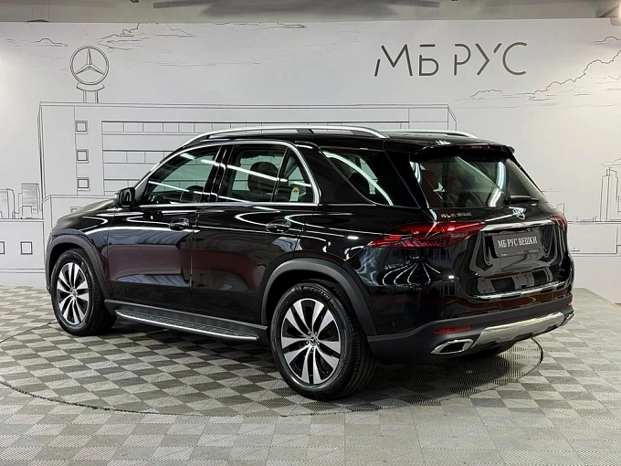 Mercedes-Benz GLE Черный Non metallic фото 4