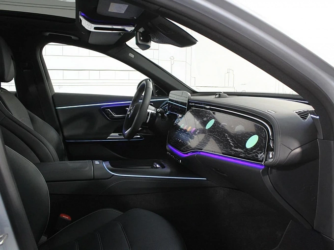 Mercedes-Benz E-Класс Серый Non metallic фото 13