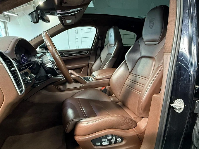 Porsche Cayenne 2021 3.0 AT 4WD (340 л.с.) фото 12