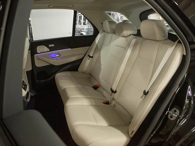 Mercedes-Benz GLE Черный Non metallic фото 11