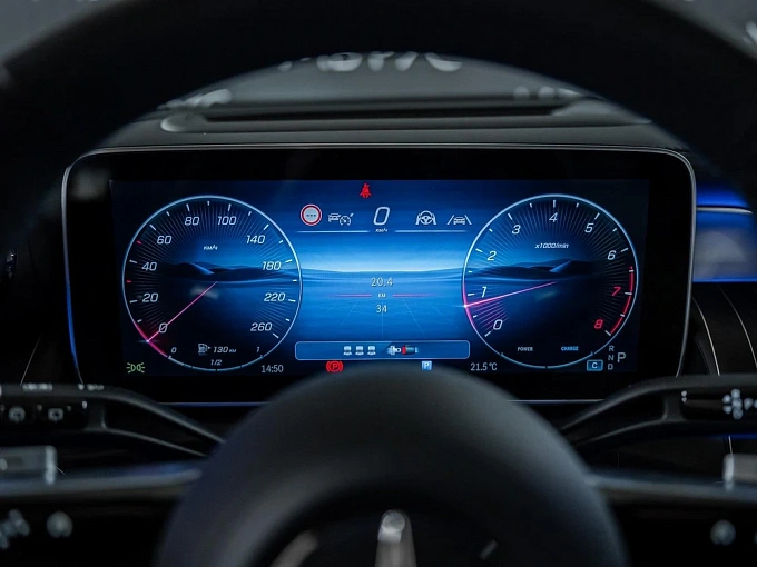 Mercedes-Benz GLC Белый Non metallic фото 17