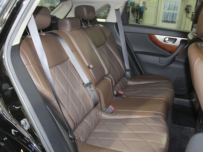 Infiniti QX70 2016 3.7 AT 4WD (333 л.с.) фото 17