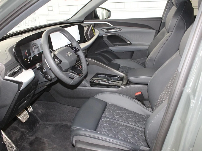 Audi Q5 Зеленый Non metallic фото 10