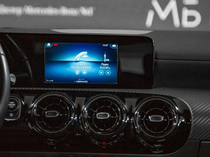 Mercedes-Benz A-Класс 2019 200 1.3 AMT (150 л.с.) фото 13
