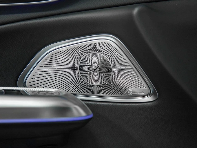 Mercedes-Benz E-Класс Белый Non metallic фото 23