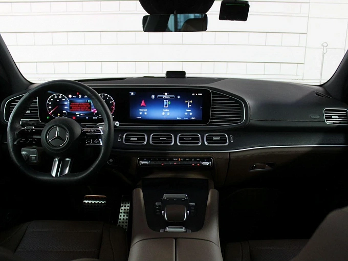 Mercedes-Benz GLS 2025 450 3.0 AT 4Matic (381 л.с.) фото 9