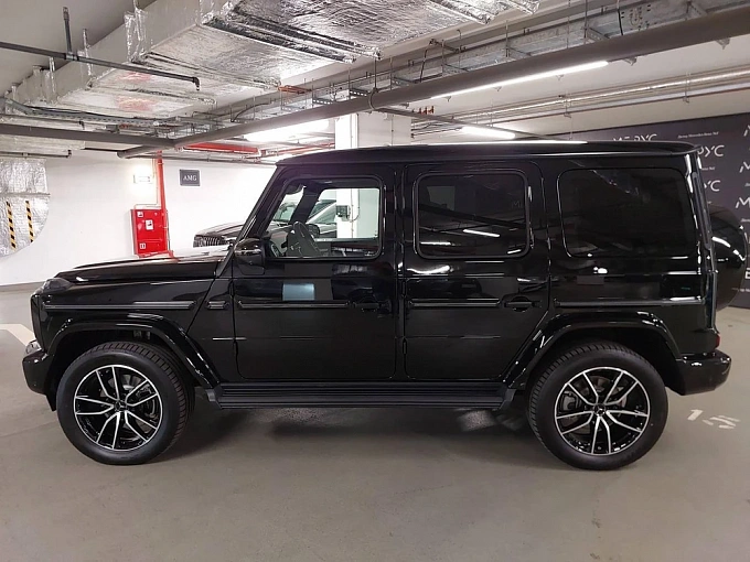 Mercedes-Benz G-Класс Черный Non metallic фото 3