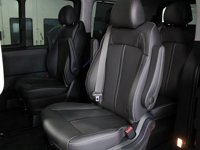 Hyundai Staria 2025 2.2d AT 4WD (177 л.с.) фото 15