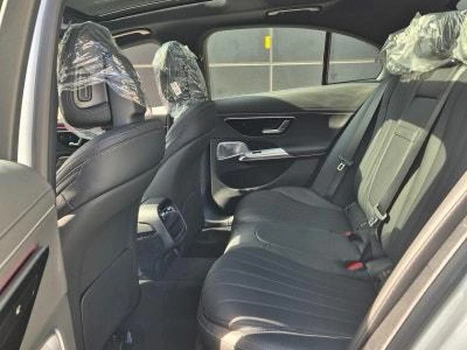 Mercedes-Benz E-Класс Белый Non metallic фото 6