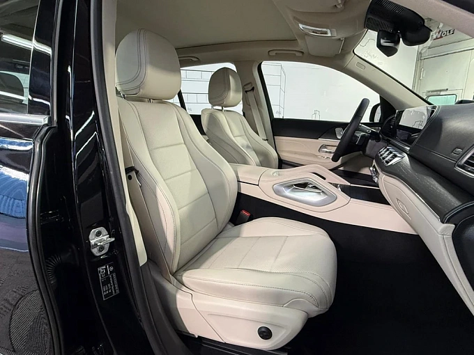 Mercedes-Benz GLE Черный Non metallic фото 13