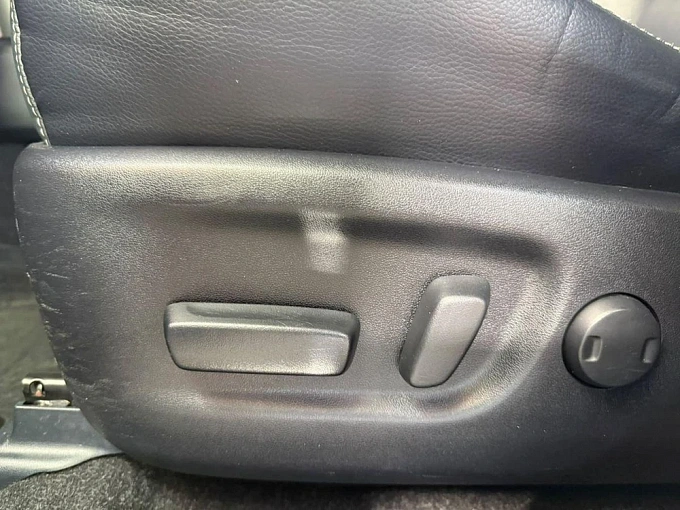 Toyota RAV4 2017 2.5 AT 4WD (180 л.с.) фото 20