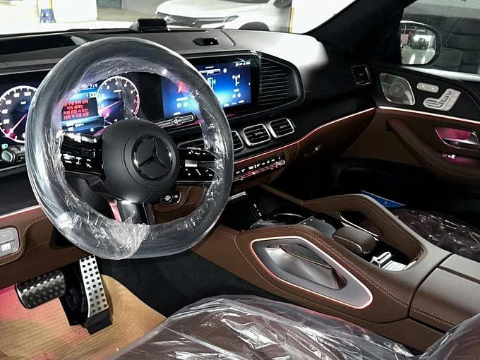 Mercedes-Benz GLS Черный Non metallic фото 3