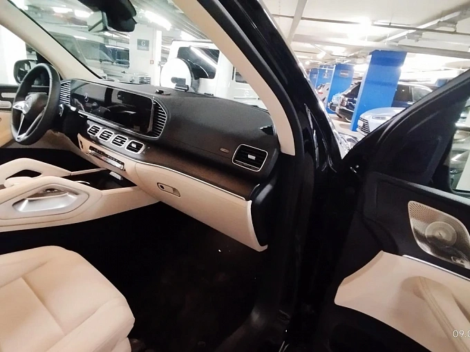 Mercedes-Benz GLE Черный Non metallic фото 12