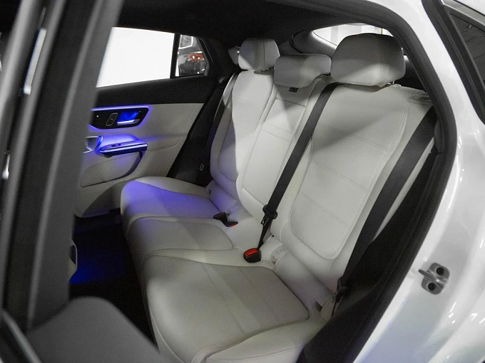 Mercedes-Benz GLC coupe Белый Non metallic фото 9