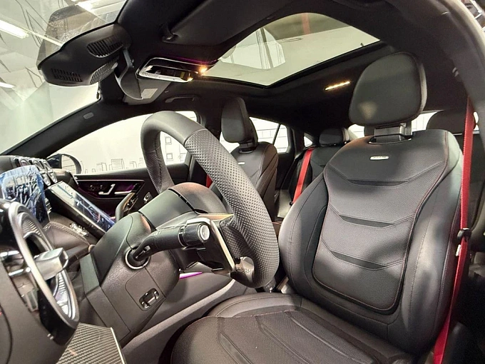 Mercedes-Benz GLC coupe AMG 2025 2.0 AT 4WD (421 л.с.) фото 11