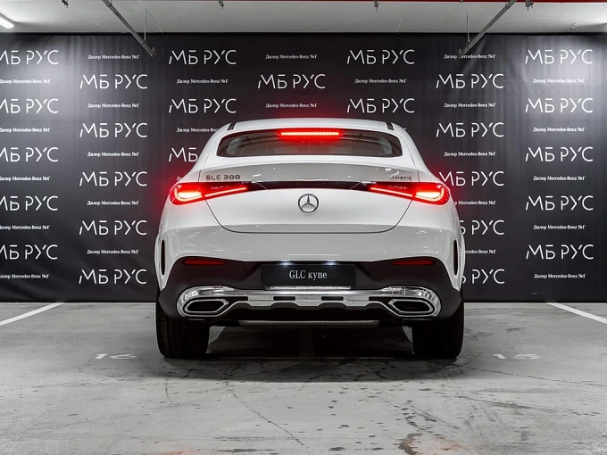 Mercedes-Benz GLC coupe Белый Non metallic фото 4