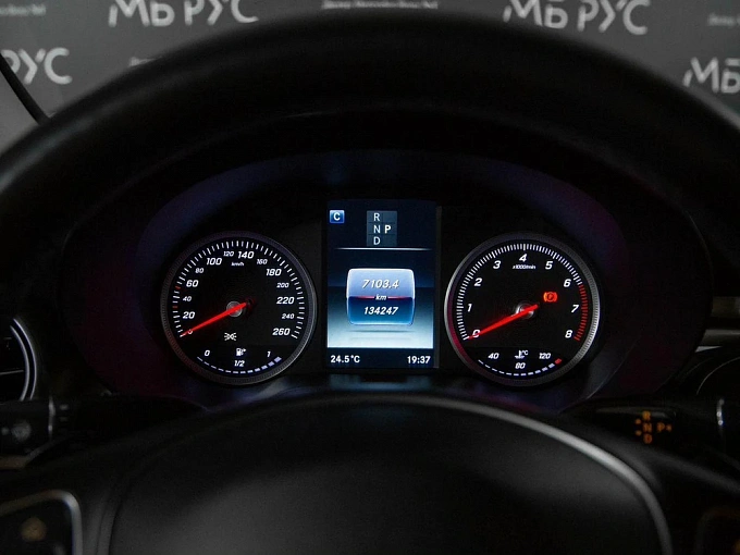 Mercedes-Benz GLC coupe 2017 250 2.0 AT 4Matic (211 л.с.) фото 15