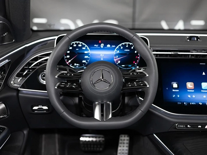 Mercedes-Benz E-Класс Белый Non metallic фото 8
