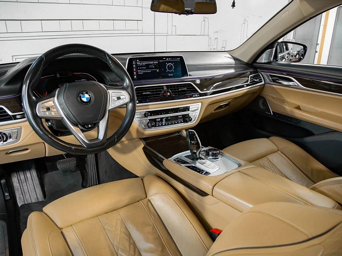 BMW 7 серии 2020 730L 3.0d AT 4WD (265 л.с.) фото 10
