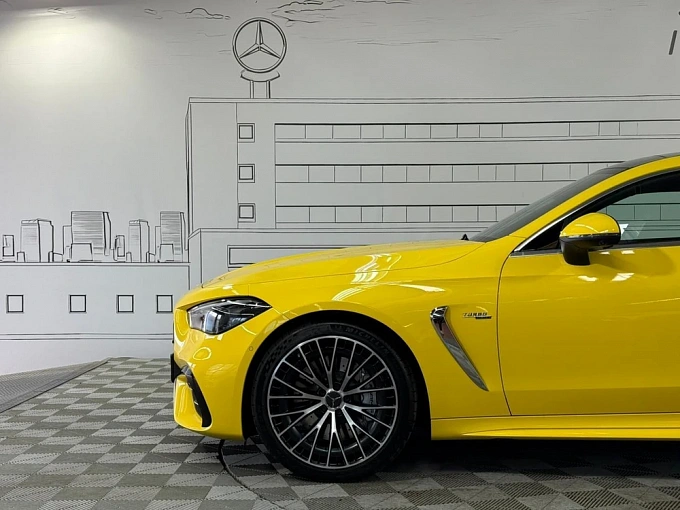 Mercedes-Benz CLE AMG Желтый Non metallic фото 19