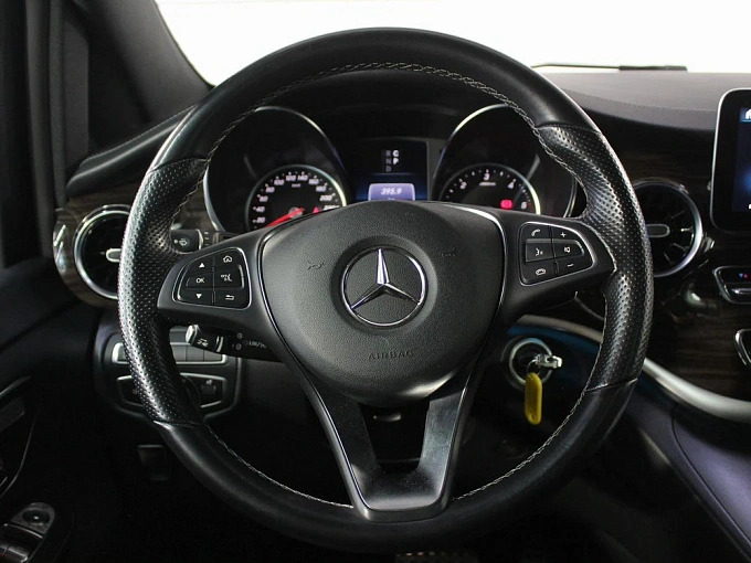 Mercedes-Benz V-Класс 2022 2.0d AT 4Matic Long (237 л.с.) фото 29