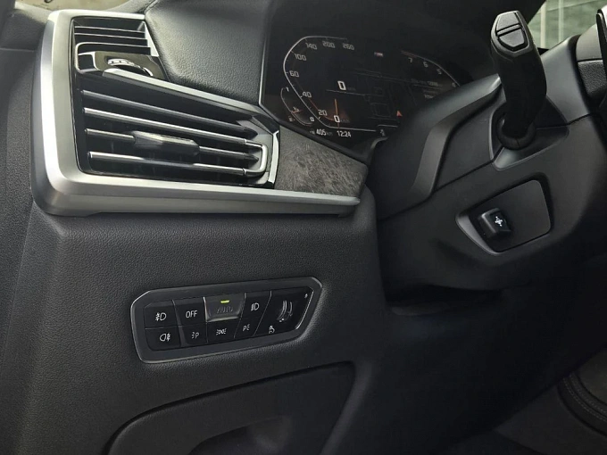 BMW X7 2019 3.0 AT 4WD (340 л.с.) фото 50