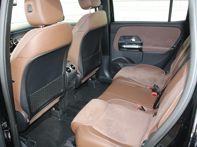 Mercedes-Benz GLB Черный Non metallic фото 15