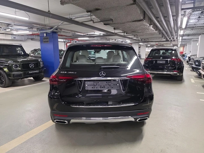 Mercedes-Benz GLE Черный Non metallic фото 5