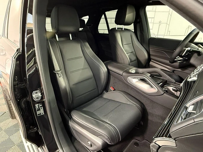 Mercedes-Benz GLE Черный Non metallic фото 14