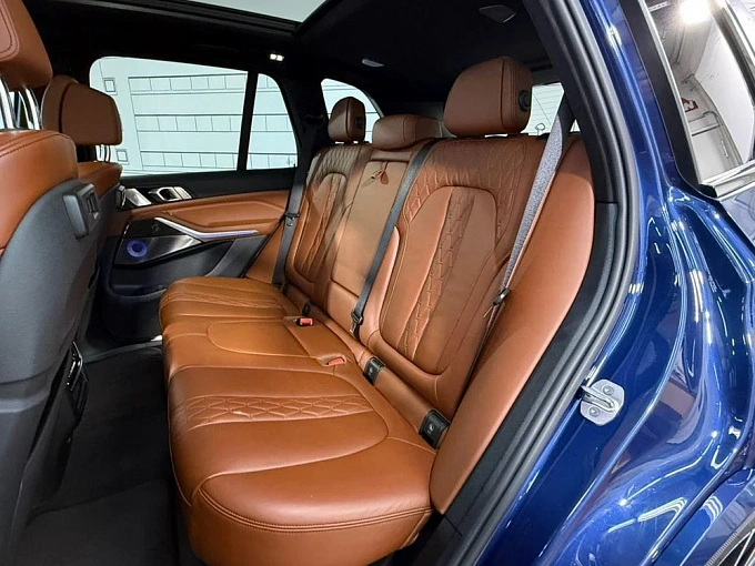 BMW X5 2020 3.0d AT 4WD (400 л.с.) фото 15
