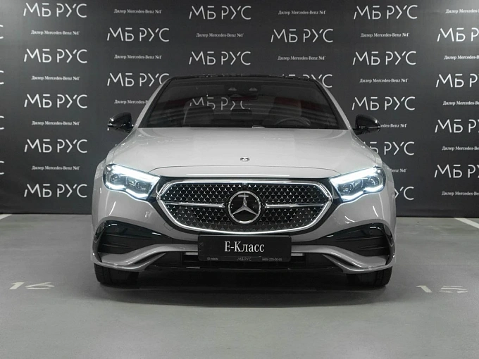 Mercedes-Benz E-Класс Серый Non metallic фото 2