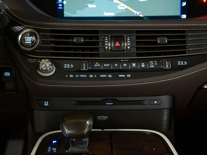 Lexus LS 2019 3.4 AT 4WD (417 л.с.) фото 18