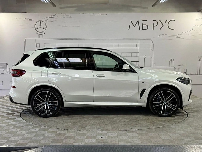 BMW X5 2021 3.0d AT 4WD (249 л.с.) фото 7