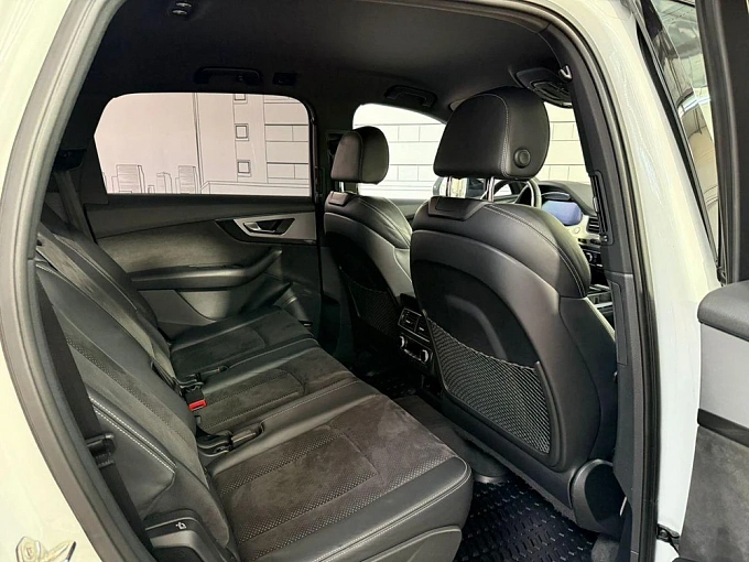Audi Q7 2018 3.0d AT 4WD (249 л.с.) фото 14