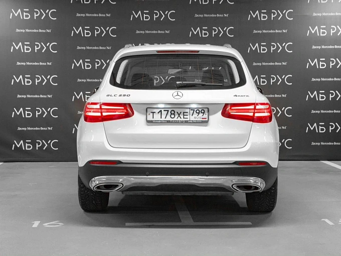 Mercedes-Benz GLC 2017 250 2.0 AT 4Matic (211 л.с.) фото 4
