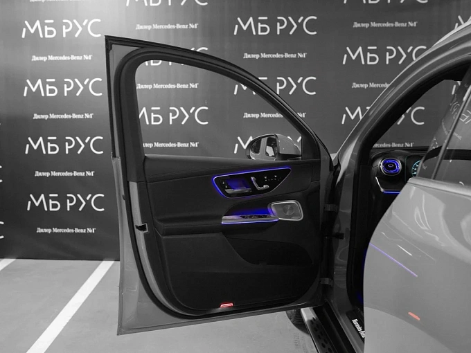 Mercedes-Benz GLC Серый Non metallic фото 10