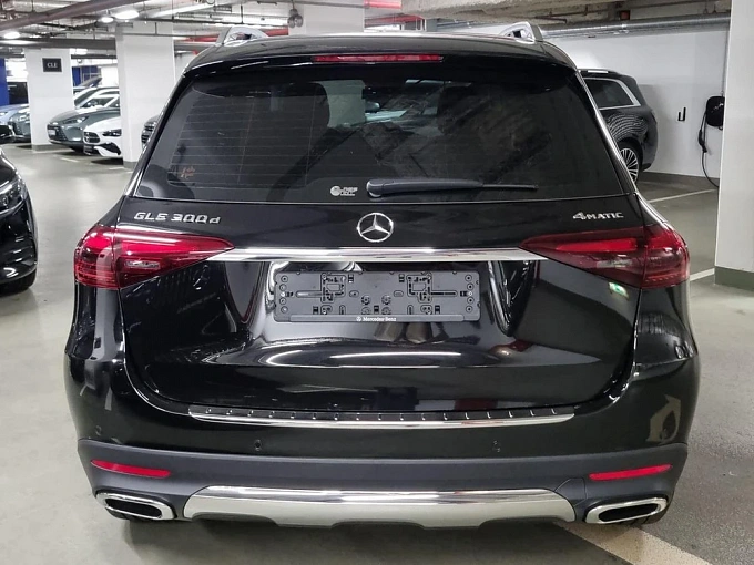 Mercedes-Benz GLE Черный Non metallic фото 8