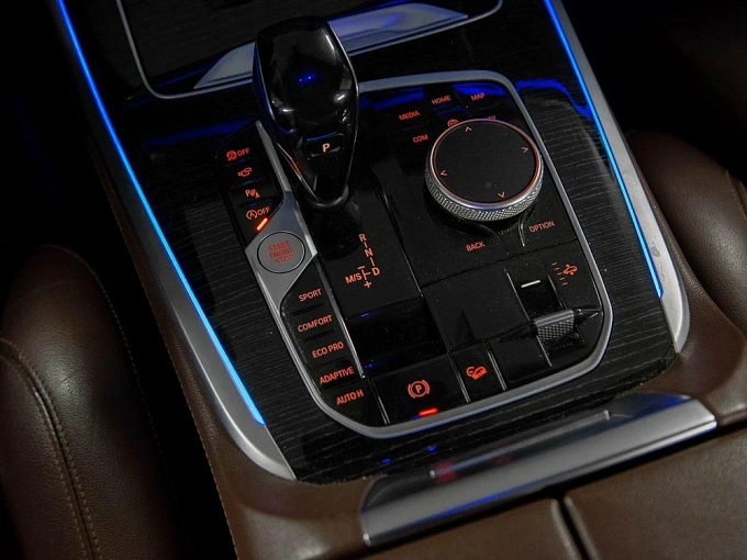 BMW X7 2020 3.0d AT 4WD (249 л.с.) фото 29