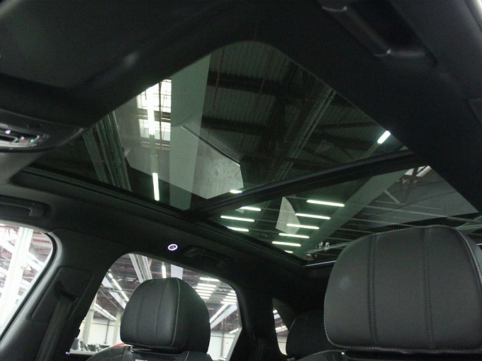 Bentley Bentayga 2017 6.0 AT 4WD (608 л.с.) фото 18