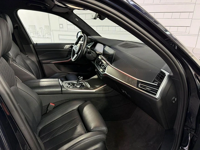 BMW X7 2022 3.0d AT 4WD (340 л.с.) фото 10
