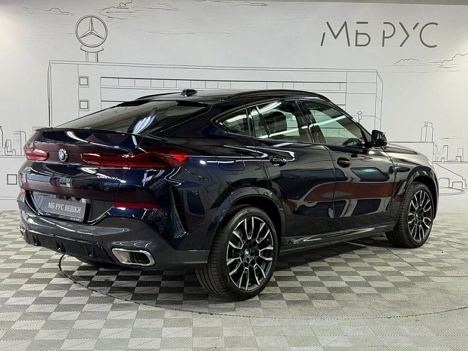 BMW X6 2024 3.0 AT 4WD (381 л.с.) фото 6
