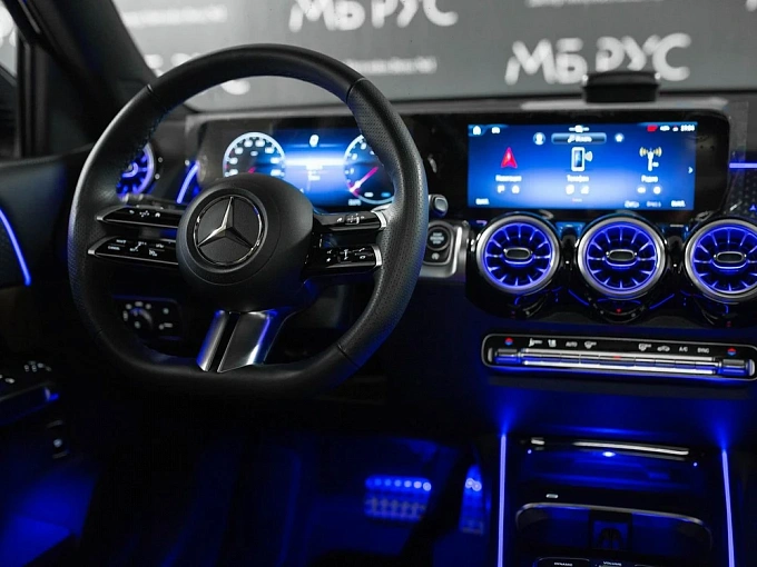 Mercedes-Benz GLB Черный Non metallic фото 10