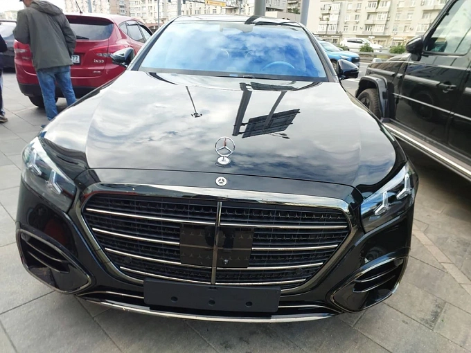 Mercedes-Benz S-Класс Черный Non metallic фото 4