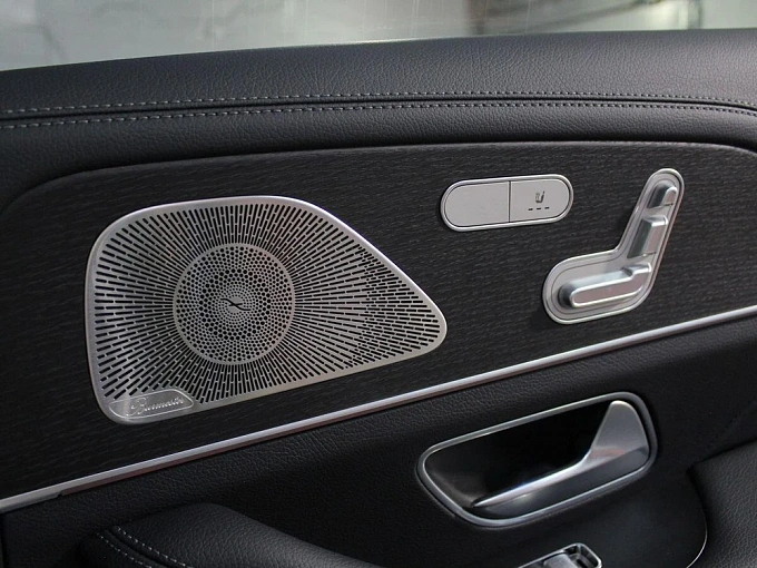 Mercedes-Benz GLE 2024 450 3.0 AT 4Matic (381 л.с.) фото 34