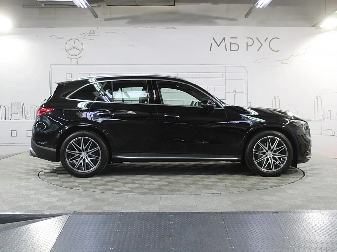 Mercedes-Benz GLC AMG Черный Non metallic фото 7