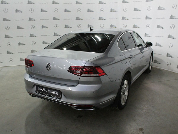 Volkswagen Passat 2020 2.0 AMT (190 л.с.) Серебристый 70810870 фото 6