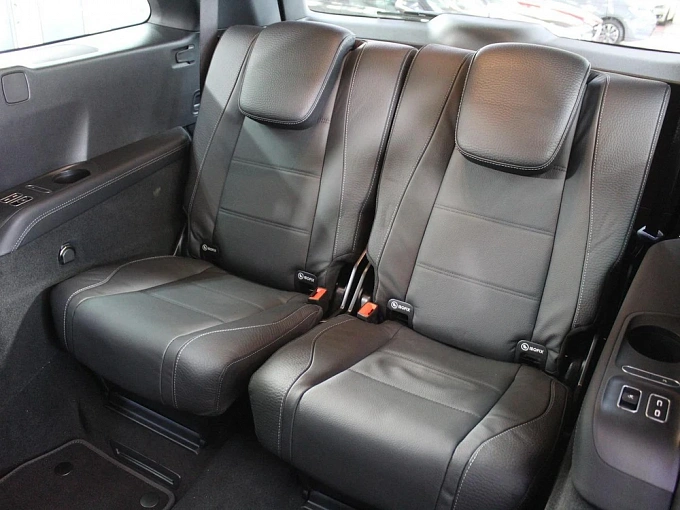 Mercedes-Benz GLS Черный Non metallic фото 17