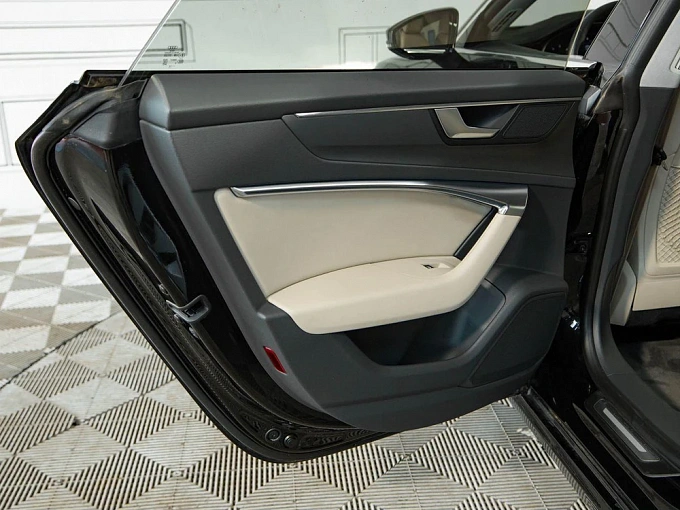 Audi A7 2020 2.0 AMT 4WD (245 л.с.) фото 28