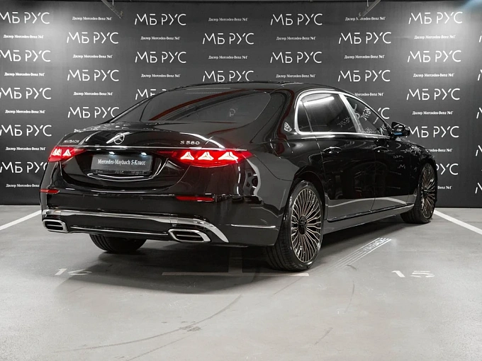 Mercedes-Benz Maybach S-Класс Черный Non metallic фото 4
